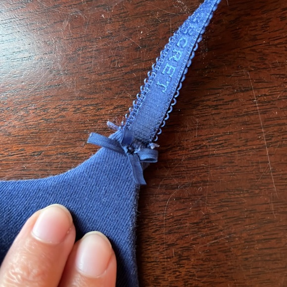 Victoria’s Secret Cotton Push up bra - Picture 2 of 6